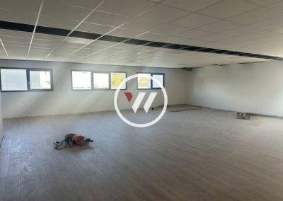 LOCAL D’ACTIVITE/BUREAUX ZONE DYNAMIQUE