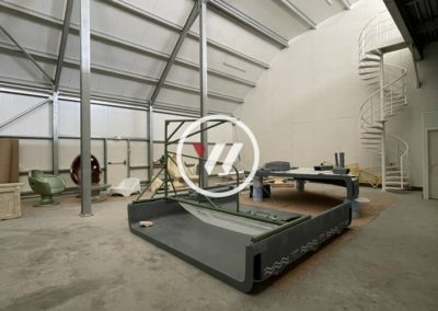 Local d’activité 275 m² avec mezzanine  Site sécurisé proche axes autoroutiers