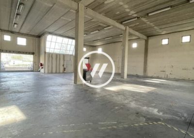 LOCAL COMMERCIAL / SHOWROOM A LOUER !